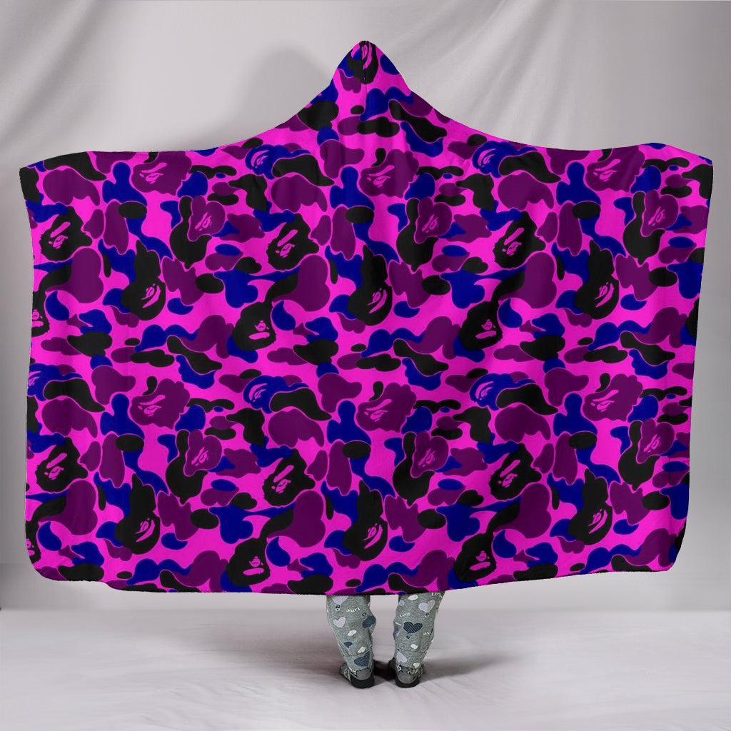Camouflage Pink & Purple Plush Lined Wearable Hooded Blanket Getbrewtaps.com