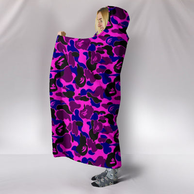 Camouflage Pink & Purple Plush Lined Wearable Hooded Blanket Getbrewtaps.com