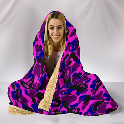 Camouflage Pink & Purple Plush Lined Wearable Hooded Blanket Getbrewtaps.com
